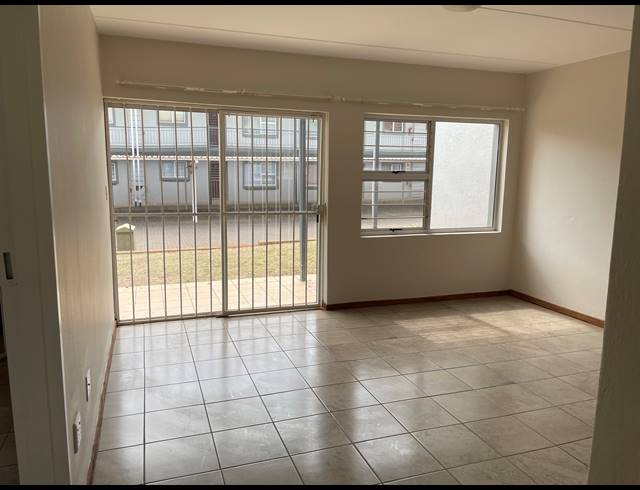 1 BEDROOM APARTMENT FOR SALE IN ANNLIN